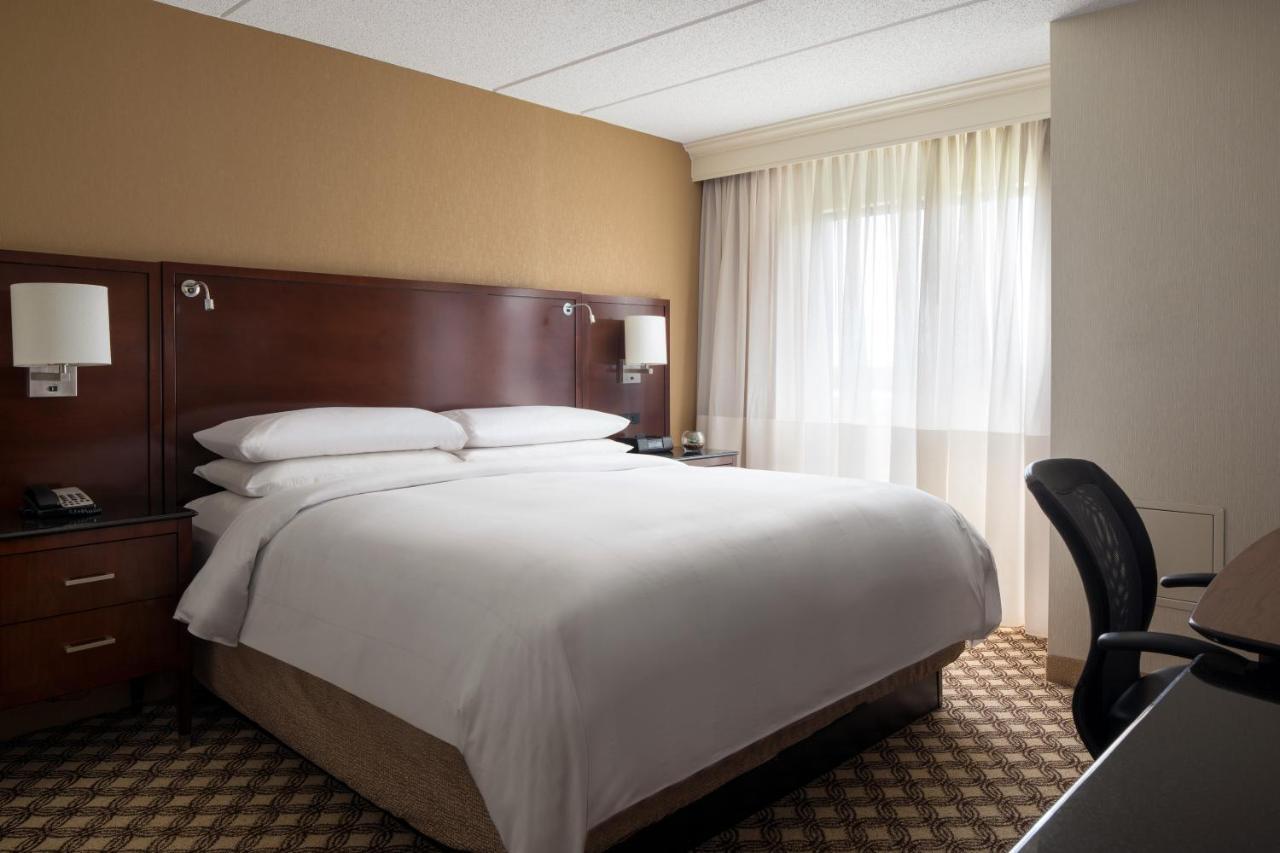 Chicago Marriott Naperville Buitenkant foto